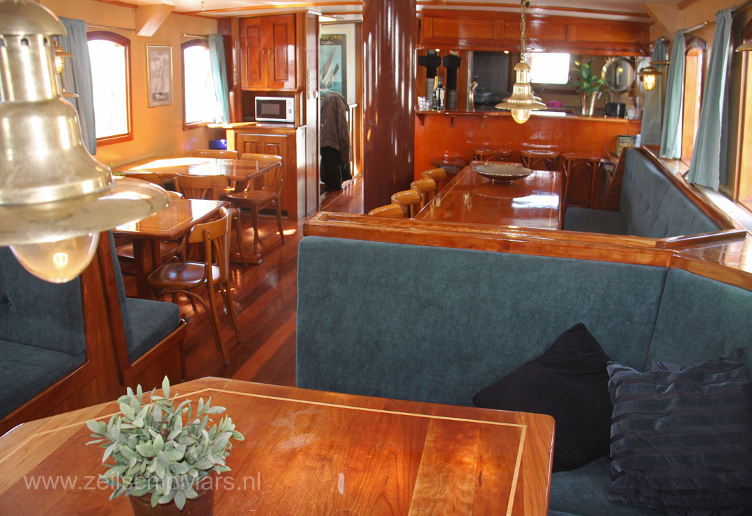 Hotelschip en groepsaccommodatie Terschelling of Vlieland